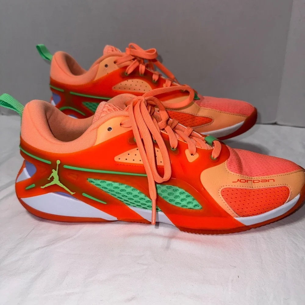Nike Jordan Heir Orange Pulse/Ghost Green Men's Size 10.5 Women's Size 12